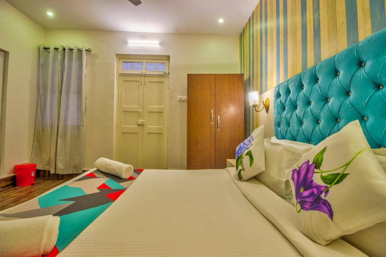 Jack'S Calangute Place Hotel Exterior foto